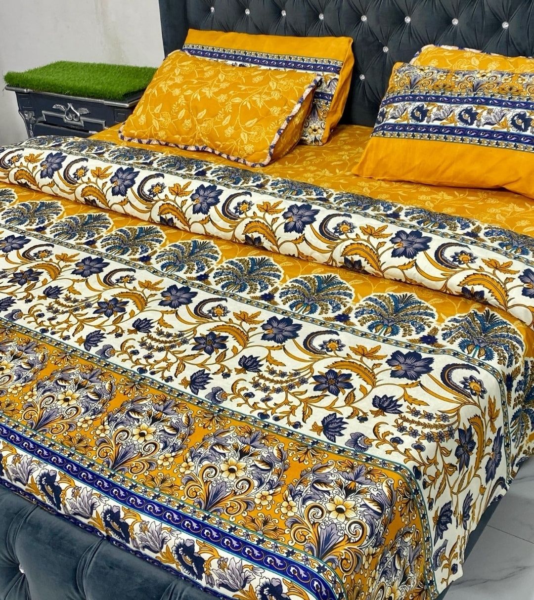 7 Pcs Quilted Comforter Set 2031