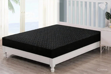 Quilted  Fitted Protector Double Bed-black
